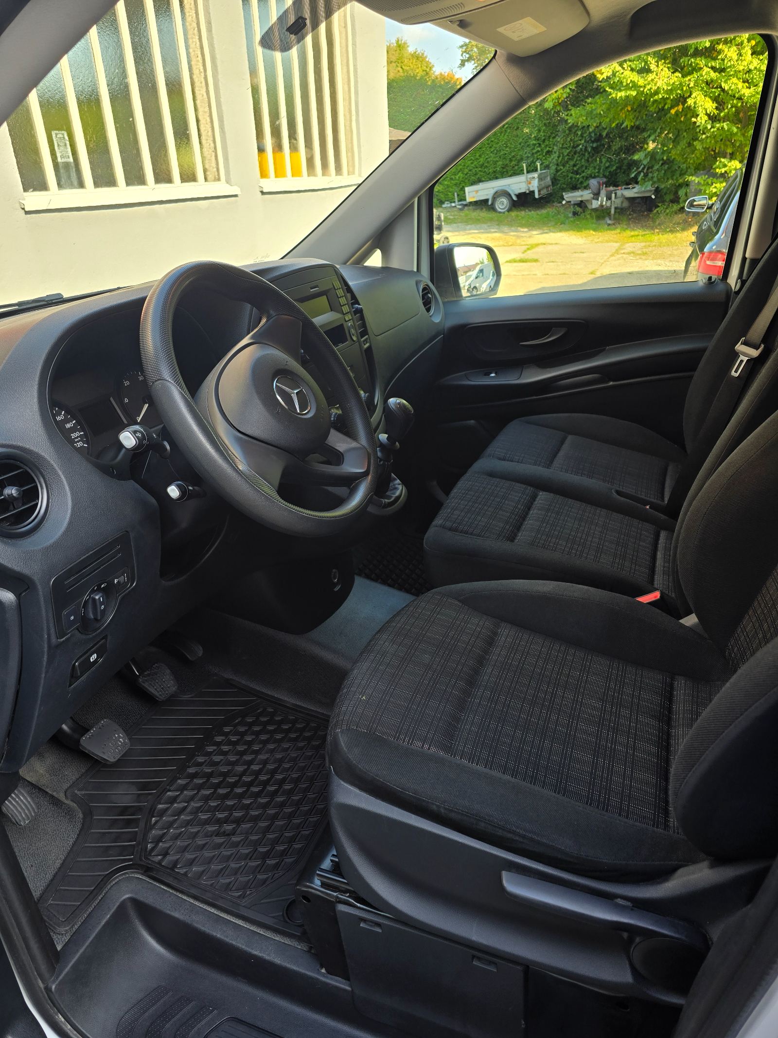 Mercedes-Benz Vito nach der Innenraum- und Außenaufbereitung